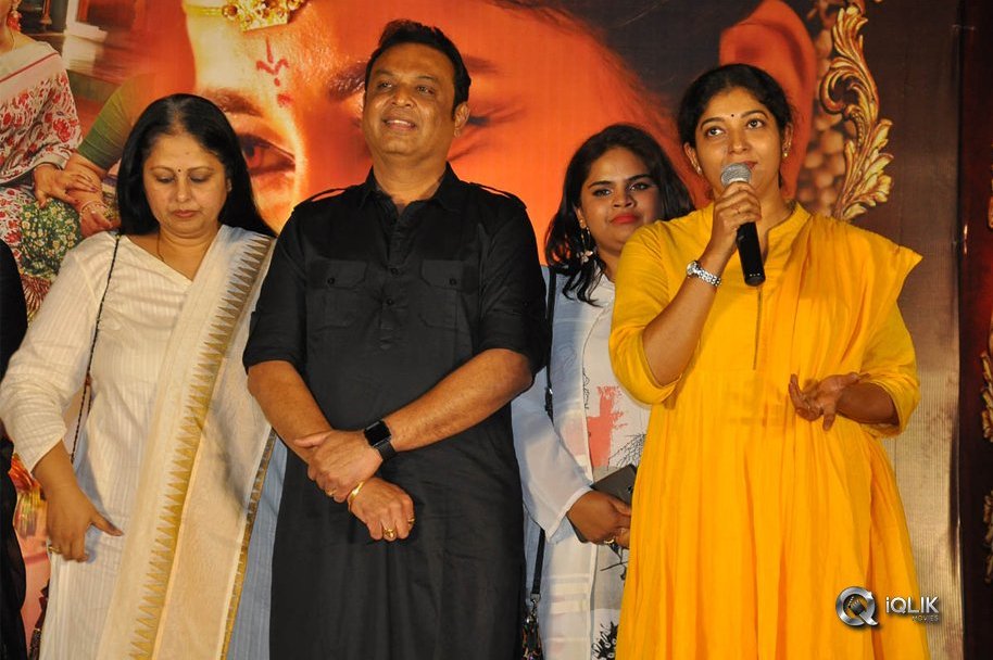 Srinivasa-Kalyanam-Team-Press-meet